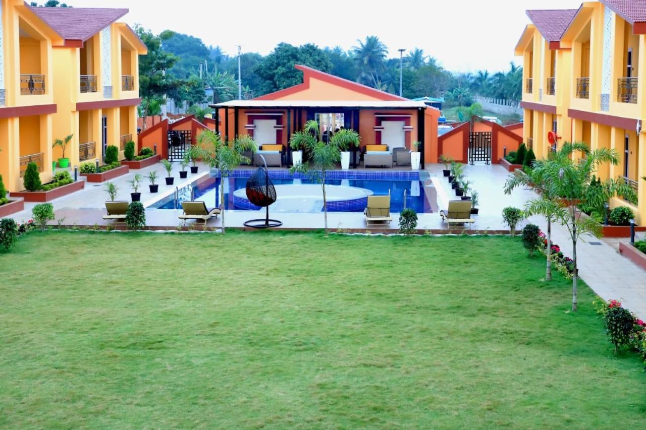 Tampara Resort Chatrapur 外观 照片